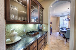 83FairManor-5